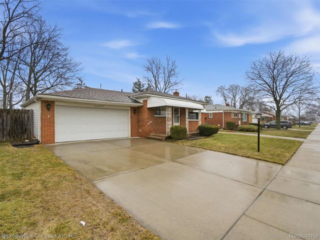 26628 Richard Drive, Warren, MI 48089