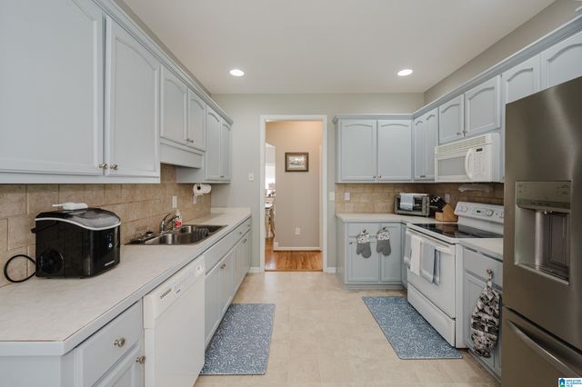 3108 CAHABA PARK DRIVE, Trussville, AL 35173