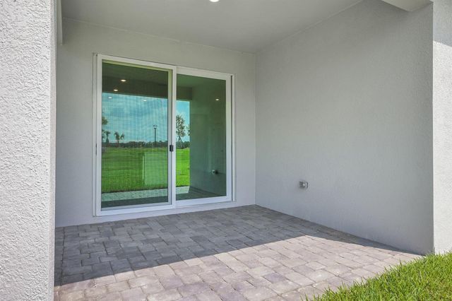 5453 NW Camberly Court, Port St. Lucie, FL 34987