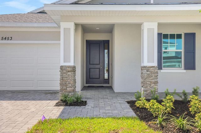 5453 NW Camberly Court, Port St. Lucie, FL 34987