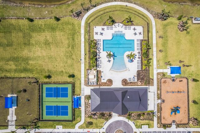 5453 NW Camberly Court, Port St. Lucie, FL 34987