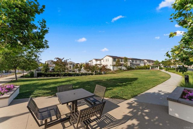 493 Village Greens Way, San Marcos, CA 92078