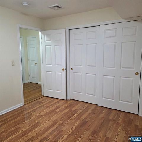 24 Van Vechten Street 2nd Fl., Newark, NJ 07114