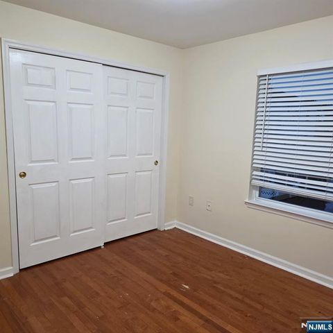 24 Van Vechten Street 2nd Fl., Newark, NJ 07114