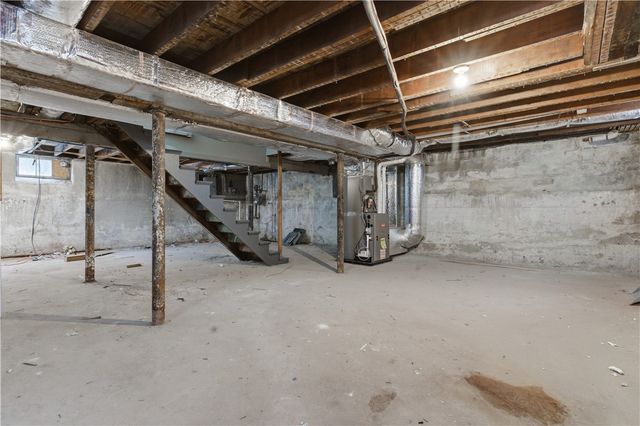 104 Woodbine Street, Providence, RI 02906