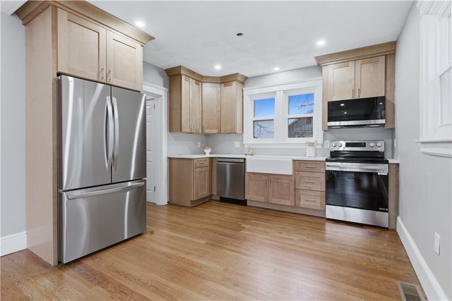 104 Woodbine Street, Providence, RI 02906