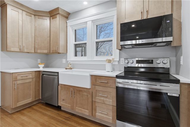 104 Woodbine Street, Providence, RI 02906