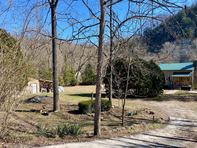 300 Palisades Road, Harrodsburg, KY 40330