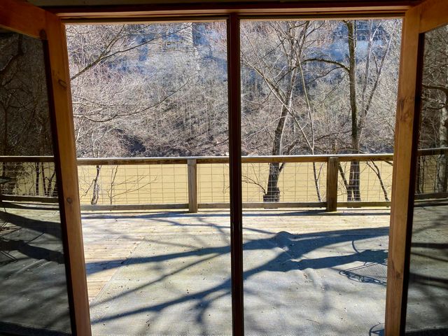 300 Palisades Road, Harrodsburg, KY 40330