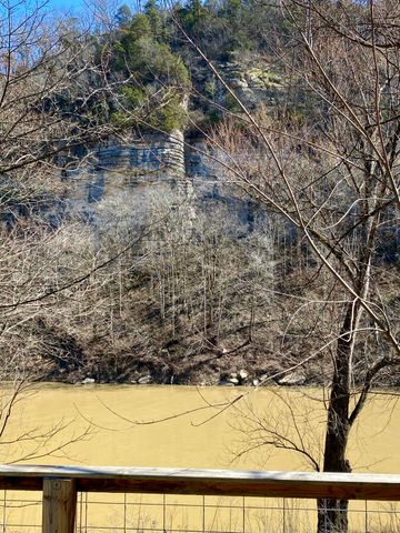 300 Palisades Road, Harrodsburg, KY 40330