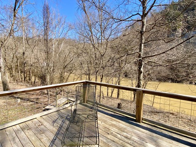 300 Palisades Road, Harrodsburg, KY 40330