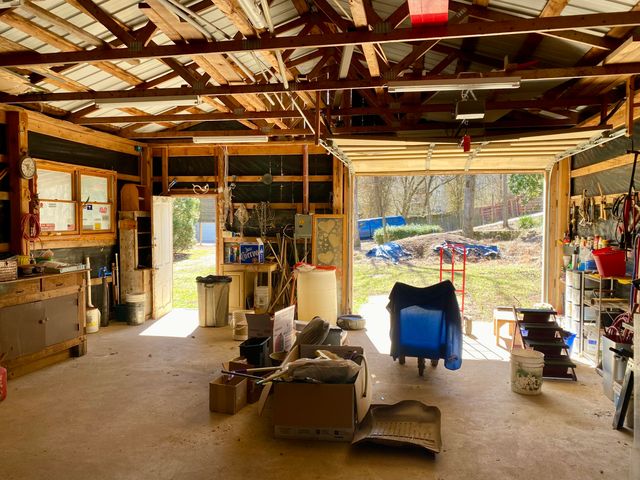 300 Palisades Road, Harrodsburg, KY 40330