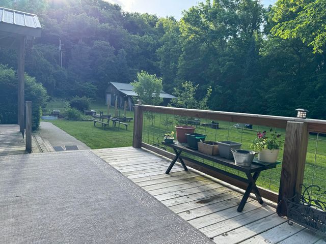 300 Palisades Road, Harrodsburg, KY 40330