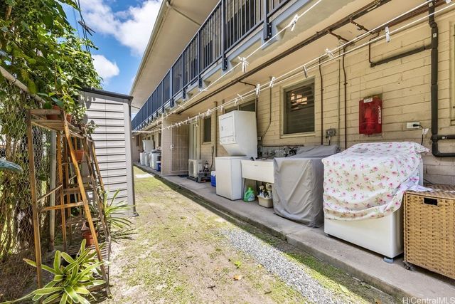 75 Kihapai Street 3, Kailua, HI 96734