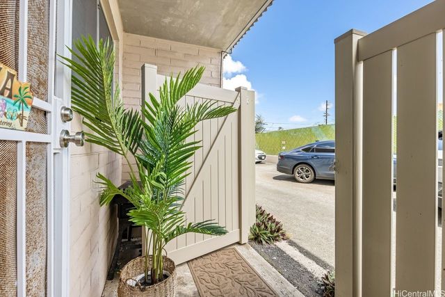 75 Kihapai Street 3, Kailua, HI 96734