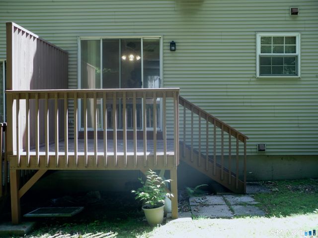 36 Willis Street 9B, Bristol, CT 06010