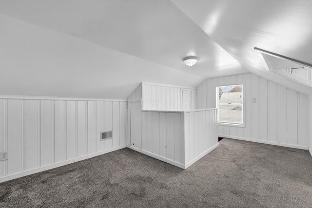 4212 Seigman Avenue, Columbus, OH 43213