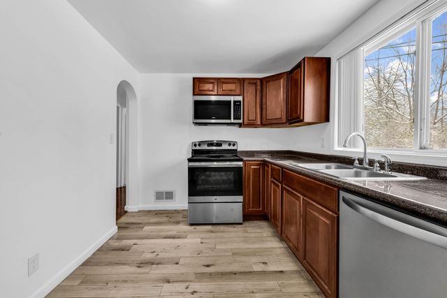 4212 Seigman Avenue, Columbus, OH 43213