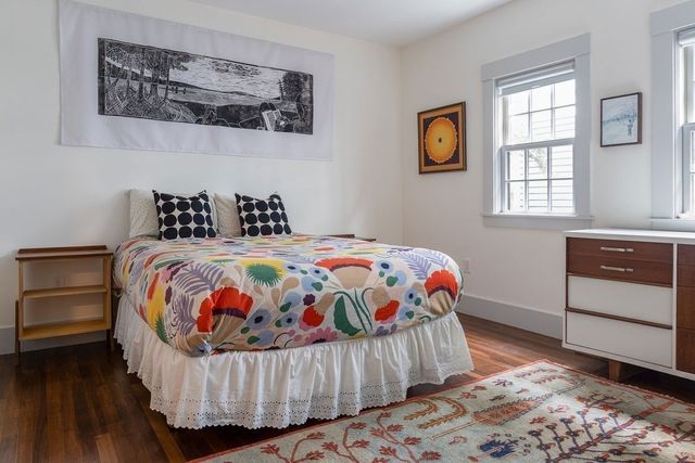 159 Fayerweather Street 1, Cambridge, MA 02138
