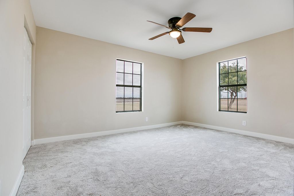 Image 24 of property listing at 8121 S Ratliff Road, San Angelo, TX 76904