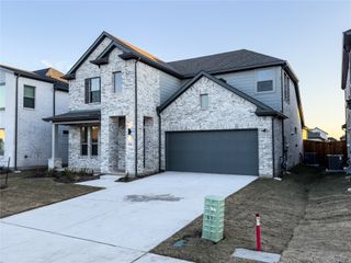 566 Silver Springs Lane, Lavon, TX 75166