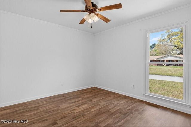 204 Sweetbriar Lane, Havelock, NC 28532