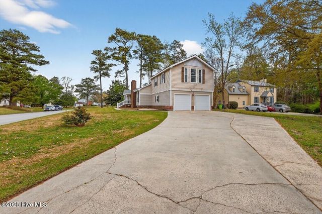 204 Sweetbriar Lane, Havelock, NC 28532