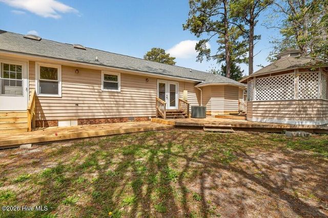 204 Sweetbriar Lane, Havelock, NC 28532