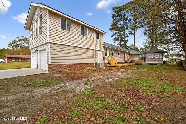 204 Sweetbriar Lane, Havelock, NC 28532