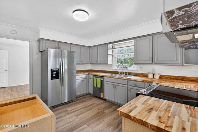 204 Sweetbriar Lane, Havelock, NC 28532