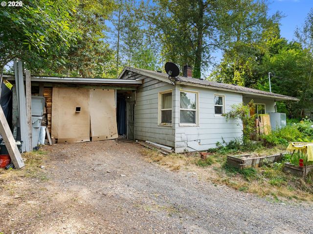 8915 Se CON BATTIN Rd, Happy Valley, OR 97086
