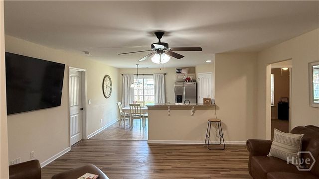 102 Black Pine Drive, Springfield, GA 31329