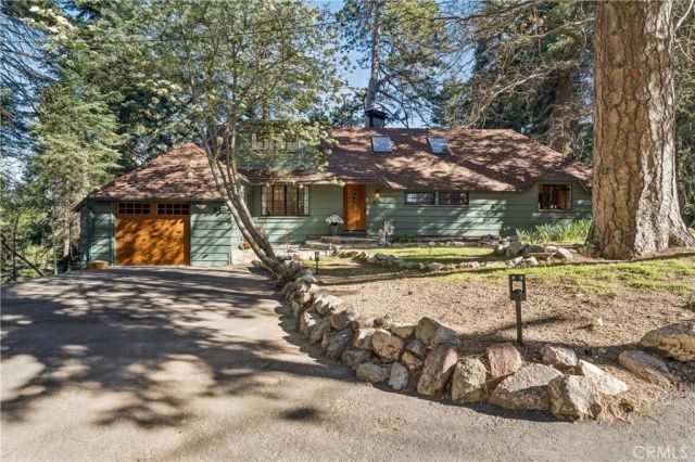 840 Coyote Walk, Lake Arrowhead, CA 92352