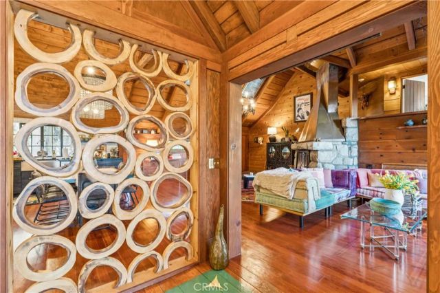 840 Coyote Walk, Lake Arrowhead, CA 92352