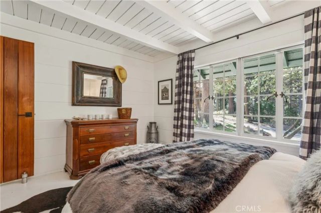 840 Coyote Walk, Lake Arrowhead, CA 92352