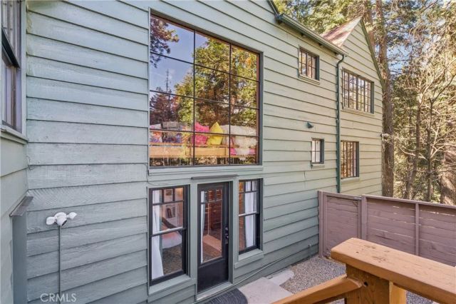840 Coyote Walk, Lake Arrowhead, CA 92352