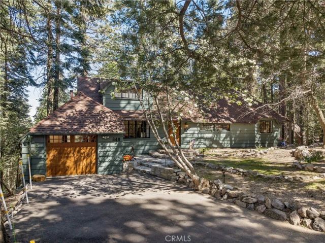 840 Coyote Walk, Lake Arrowhead, CA 92352
