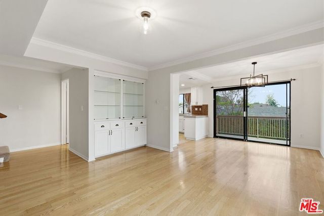 7100 Balboa Boulevard 101, Van Nuys, CA 91406