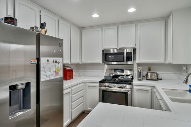 7669 Zephyr Hills Way, Antelope, CA 95843