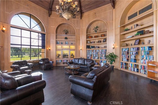 5550 W Pinehurst, Banning, CA 92220