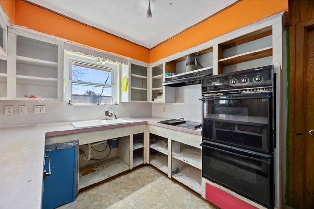 7634 Wynlea Street, Houston, TX 77061