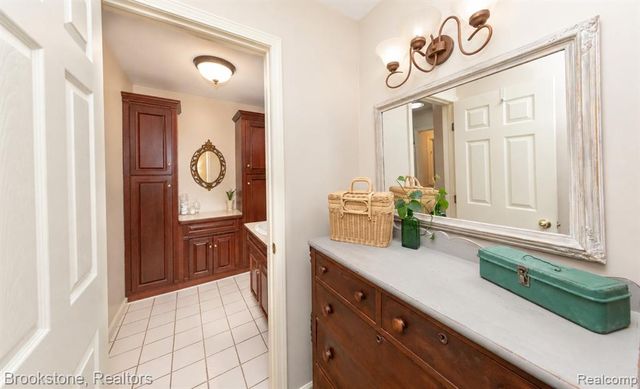 9701 Norman Road, Clarkston, MI 48348