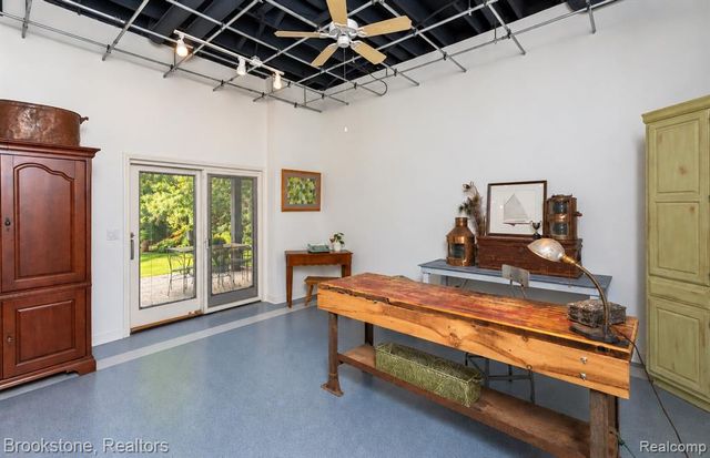 9701 Norman Road, Clarkston, MI 48348