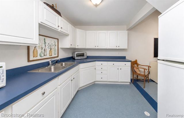 9701 Norman Road, Clarkston, MI 48348