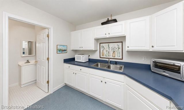 9701 Norman Road, Clarkston, MI 48348