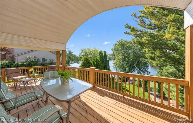 9701 Norman Road, Clarkston, MI 48348
