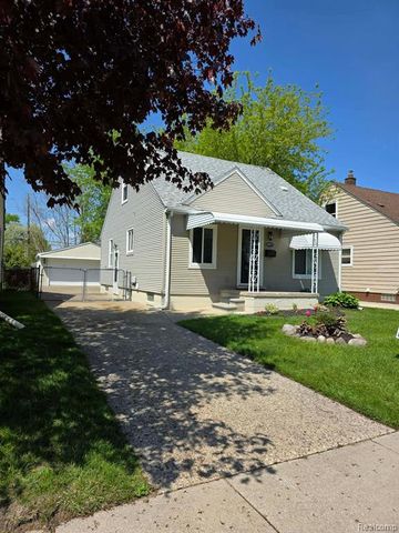 29571 Kelly Road, Roseville, MI 48066
