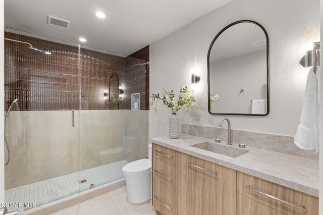 5354 Lewis Road, Agoura Hills, CA 91301