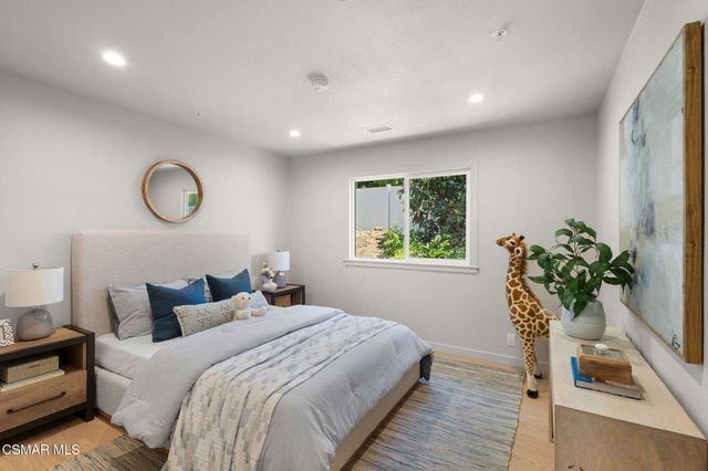 5354 Lewis Road, Agoura Hills, CA 91301