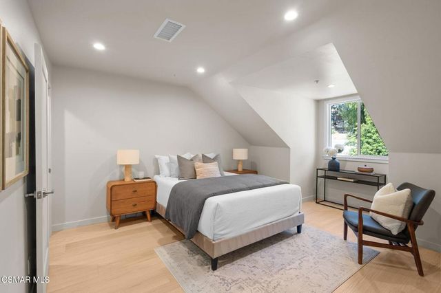5354 Lewis Road, Agoura Hills, CA 91301